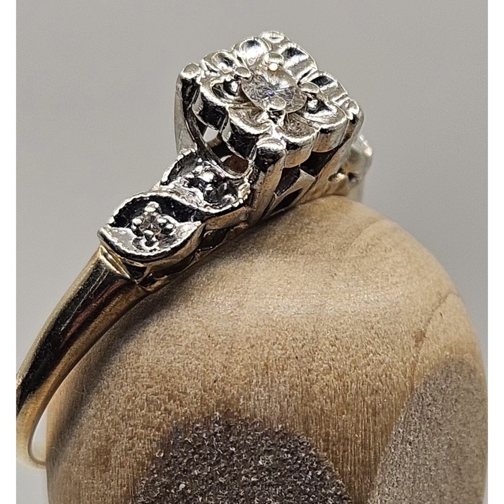 Vtg 14K Yellow Gold Diamond Ring 2.3g Fine Jewelry Size 7 - Picture 14 of 16